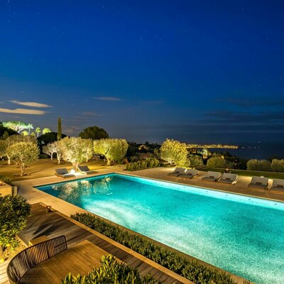 Lansa Main Villa Pool 12