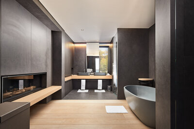 Lansa Main Villa Bathroom 2